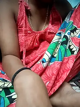 Snapshot of cutezara4 chatting on February 12, 2:06 am cutezara4 online show from February 12, 2:06 am