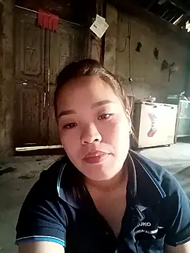 Snapshot of Legendary-12nice chatting on February 21, 2:56 am Legendary-12nice online show from February 21, 2:56 am