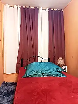 hrdfckron online show from March 15, 1:33 am