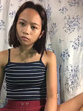 Snapshot of Asianpinay_Skinny1818 chatting on June 17, 1:41 am Asianpinay Skinny1818 online show from June 17, 1:41 am