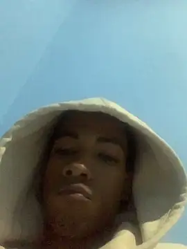 Snapshot of mondacuo3000 chatting on February 17, 2:52 am mondacuo3000 online show from February 17, 2:52 am