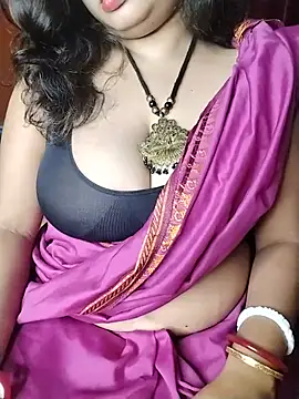 Snapshot of Hot-mohine chatting on June 27, 3:28 pm Hot-mohine online show from June 27, 3:28 pm