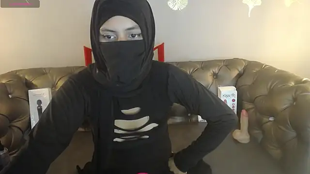 zahra zaid online show from April 14, 11:33 pm