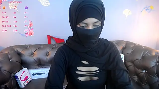 zahra zaid online show from April 18, 7:58 pm