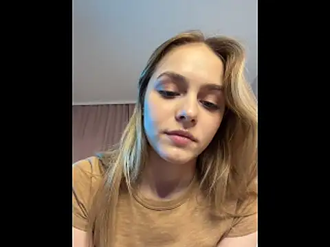 Snapshot of lillit_vivit chatting on April 24, 12:40 pm lillit vivit online show from April 24, 12:40 pm
