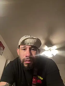 TheDaddio03 online show from February 24, 4:32 am