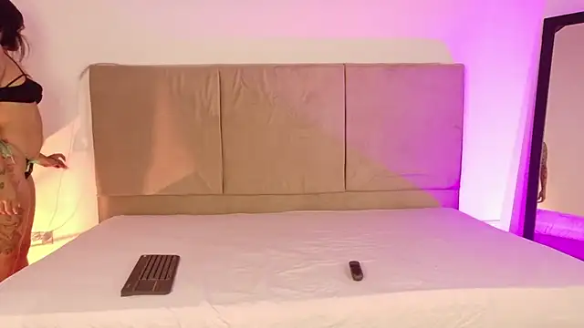 AlexLamunequita online show from February 21, 10:55 pm