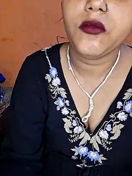 Nency Love143 online show from June 2, 10:17 am