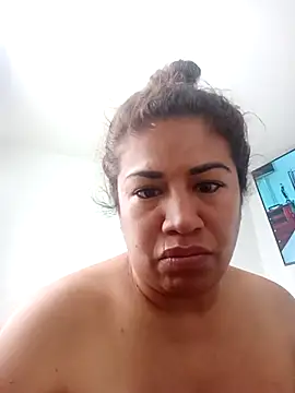 Snapshot of eva_vidal_ chatting on June 3, 2:33 pm eva vidal online show from June 3, 2:33 pm