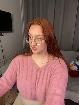 SpicyFox  online show from July 8, 3:27 pm