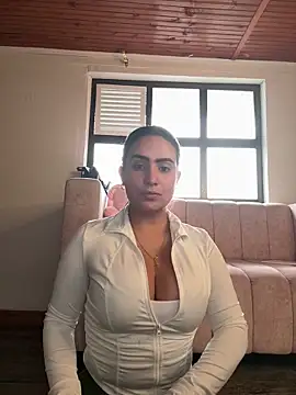 Miilana  online show from March 17, 8:56 pm