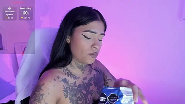 Aisha Haddad online show from February 17, 2:35 pm