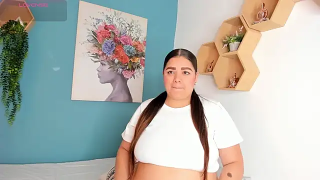 AgathaBloom  online show from April 1, 1:01 pm