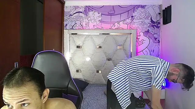 Top and bottom online show from March 5, 8:05 pm