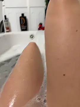 Ninimaus online show from March 1, 5:48 pm