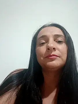 luamel2126 online show from March 1, 11:29 pm