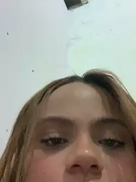 ayla0881 online show from April 29, 9:21 pm