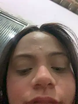 ayla0881 online show from May 3, 5:57 am