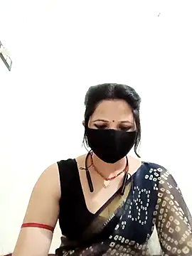 karishma Bhabhi online show from April 18, 11:58 am