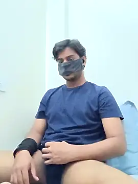 Snapshot of notanerd22 chatting on April 18, 2:32 pm notanerd22 online show from April 18, 2:32 pm
