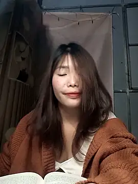 Girl-crazy1 online show from March 22, 3:48 pm