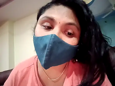 Snapshot of Mnra43 chatting on February 27, 5:57 pm Mnra43 online show from February 27, 5:57 pm