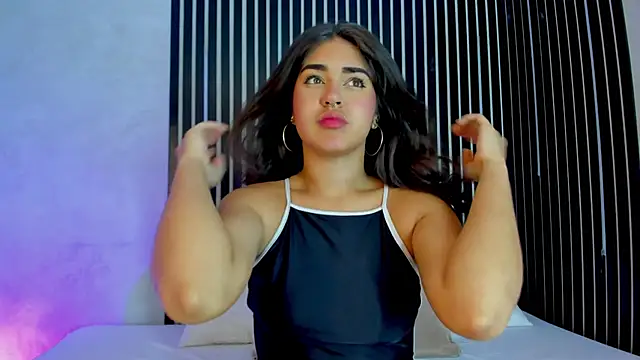 Snapshot of melodyphillips_2_ chatting on February 27, 5:29 am melodyphillips 2 online show from February 27, 5:29 am