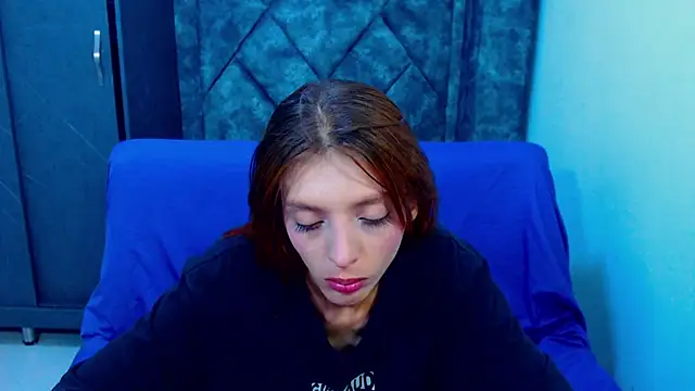 Snapshot of barby_jones25 chatting on February 25, 12:48 pm barby jones25 online show from February 25, 12:48 pm