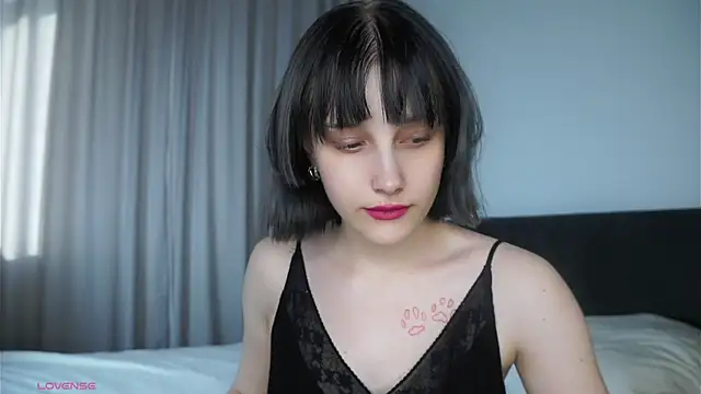KirstinMcgeady online show from July 18, 12:09 pm