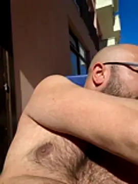 cetriolino online show from April 9, 2:00 pm