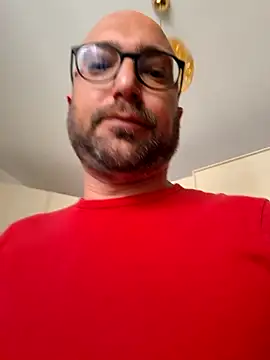 Snapshot of cetriolino chatting on April 24, 5:43 am cetriolino online show from April 24, 5:43 am