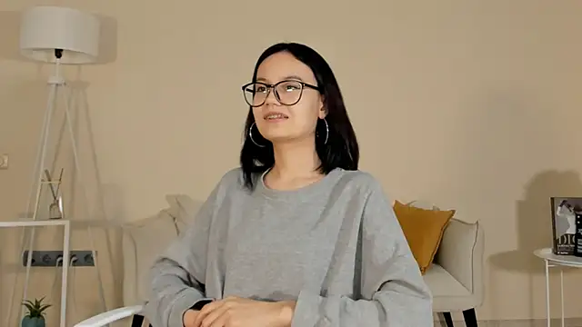 Snapshot of BeatrisRosel chatting on February 16, 3:41 pm BeatrisRosel online show from February 16, 3:41 pm