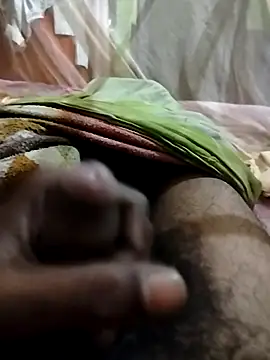 Snapshot of soni8850 chatting on February 19, 3:41 pm soni8850 online show from February 19, 3:41 pm