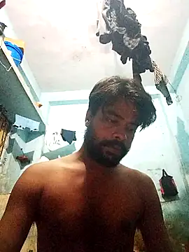 Snapshot of soni8850 chatting on July 4, 5:52 pm soni8850 online show from July 4, 5:52 pm