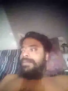 Snapshot of soni8850 chatting on August 4, 9:12 am soni8850 online show from August 4, 9:12 am