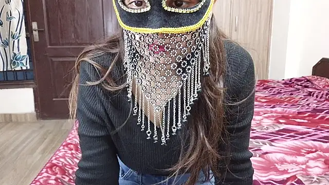 Teen Girl  online show from March 7, 6:49 pm