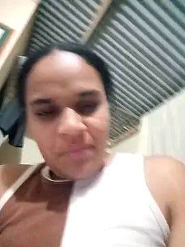 Snapshot of sexygirlatin chatting on February 26, 4:22 am sexygirlatin online show from February 26, 4:22 am