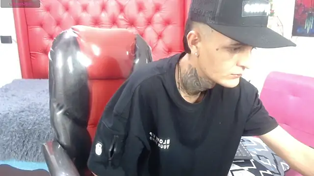 benjamin anthony online show from April 21, 4:19 am