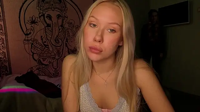 pureeangel online show from March 14, 11:37 am