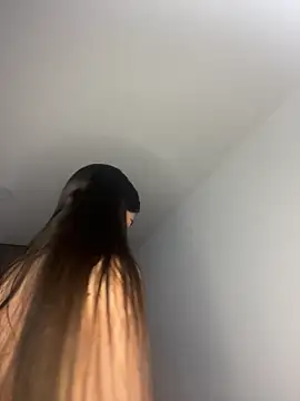 Snapshot of alyabelova chatting on March 3, 7:42 pm alyabelova online show from March 3, 7:42 pm