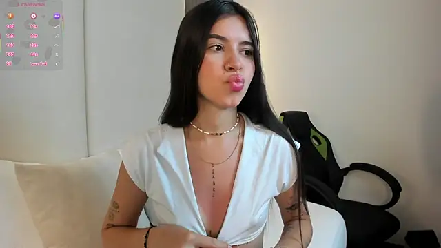 Snapshot of eva_swan_ chatting on March 3, 12:22 pm eva swan online show from March 3, 12:22 pm