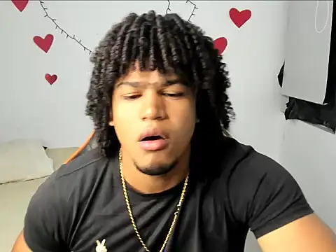 Snapshot of alexj_black_ chatting on March 1, 11:12 am alexj black online show from March 1, 11:12 am