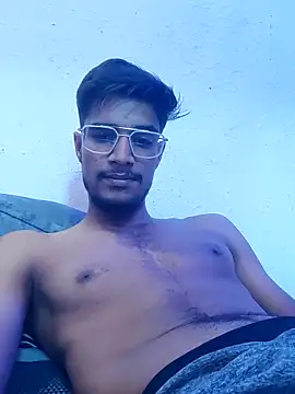 Snapshot of kaushikhotty chatting on June 23, 7:28 am kaushikhotty online show from June 23, 7:28 am