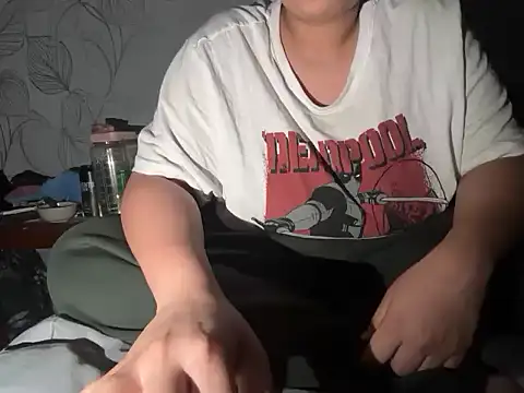 Snapshot of hugeindiantitties chatting on March 1, 4:14 am hugeindiantitties online show from March 1, 4:14 am