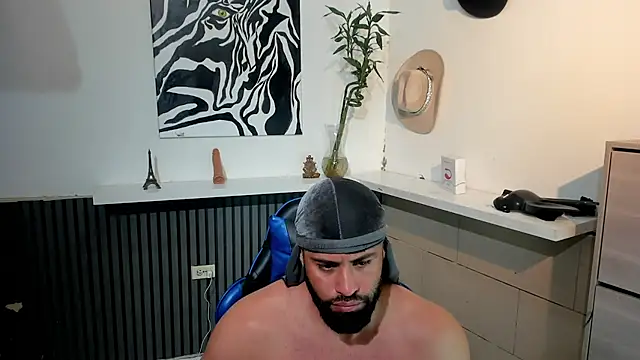 BENEDIICK online show from March 1, 8:11 pm