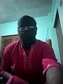 Snapshot of Ladycross chatting on February 15, 6:26 pm Ladycross online show from February 15, 6:26 pm