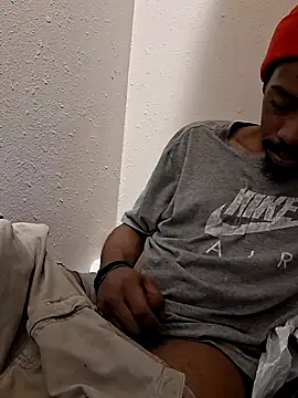 stressrliver88 online show from February 26, 7:46 pm