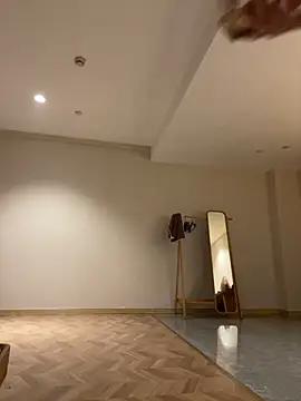 Snapshot of yixianshen188 chatting on February 19, 9:38 am yixianshen188 online show from February 19, 9:38 am