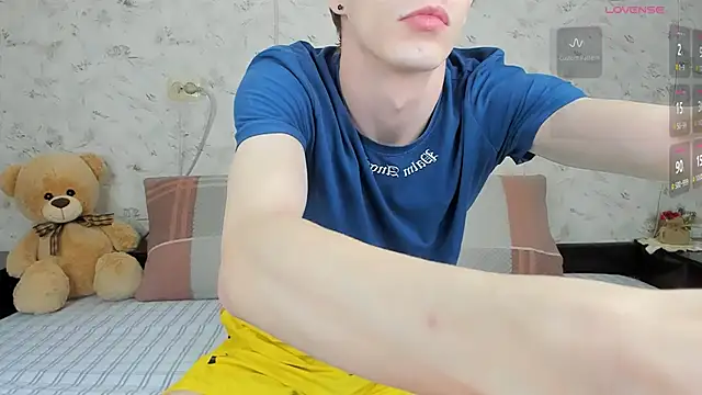 Snapshot of Erick_Wilson chatting on February 8, 4:38 am Erick Wilson online show from February 8, 4:38 am