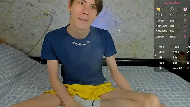 Snapshot of Erick_Wilson chatting on February 19, 5:03 am Erick Wilson online show from February 19, 5:03 am